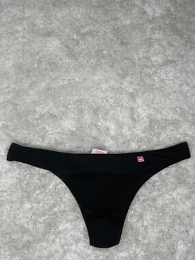 NWT PINK Victoria’s Secret Black Skinny Side Thong XS 06/09